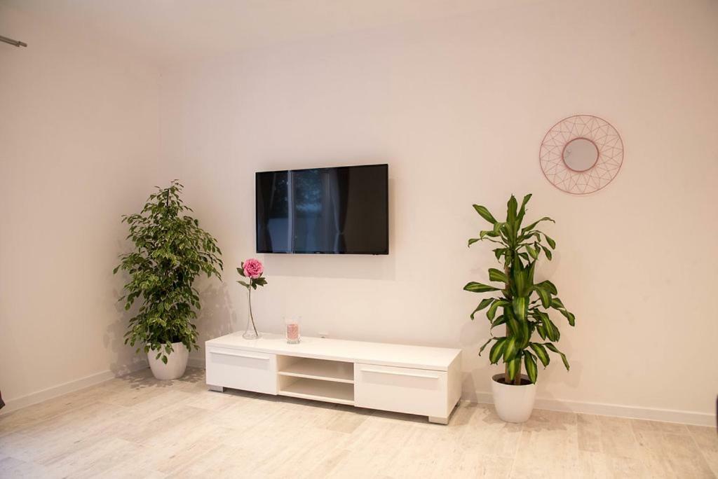Apartment Eli - Sea View Mlini Esterno foto